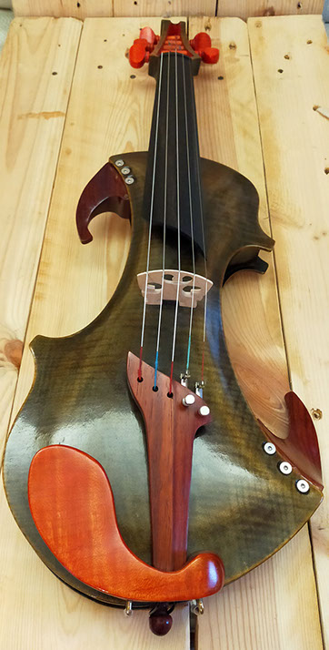 LV-K – Violino Electro Acustico – M° Katija Di Giulio